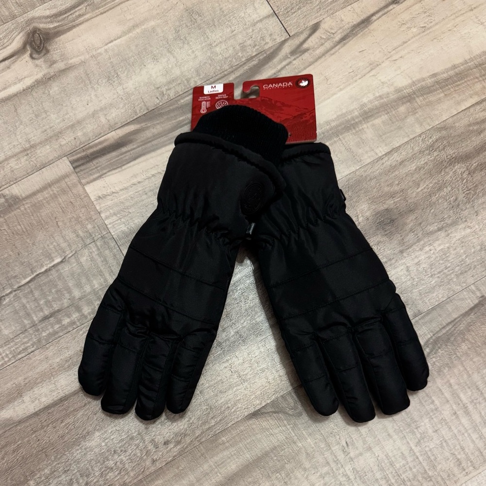 Women’s Canada Weather Gear Thermal Winter Gloves